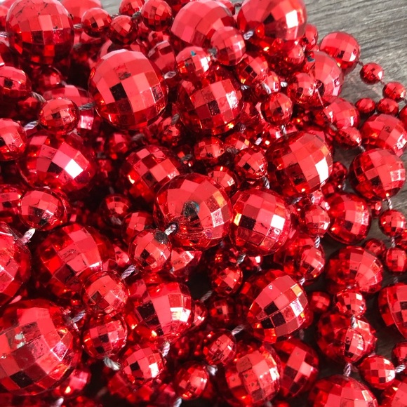 Vtg Red Ball Beaded Garland - Picture 6 of 7